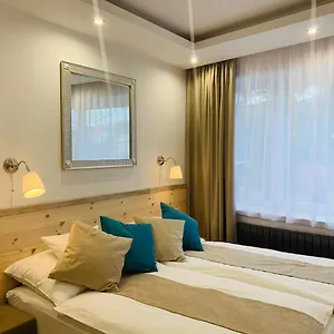 Aparthotel Egria, Eger