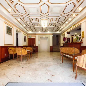 Hotel Koedmoen, Eger