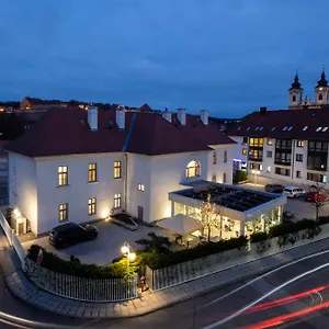 Hotel 1552 Boutique, Eger